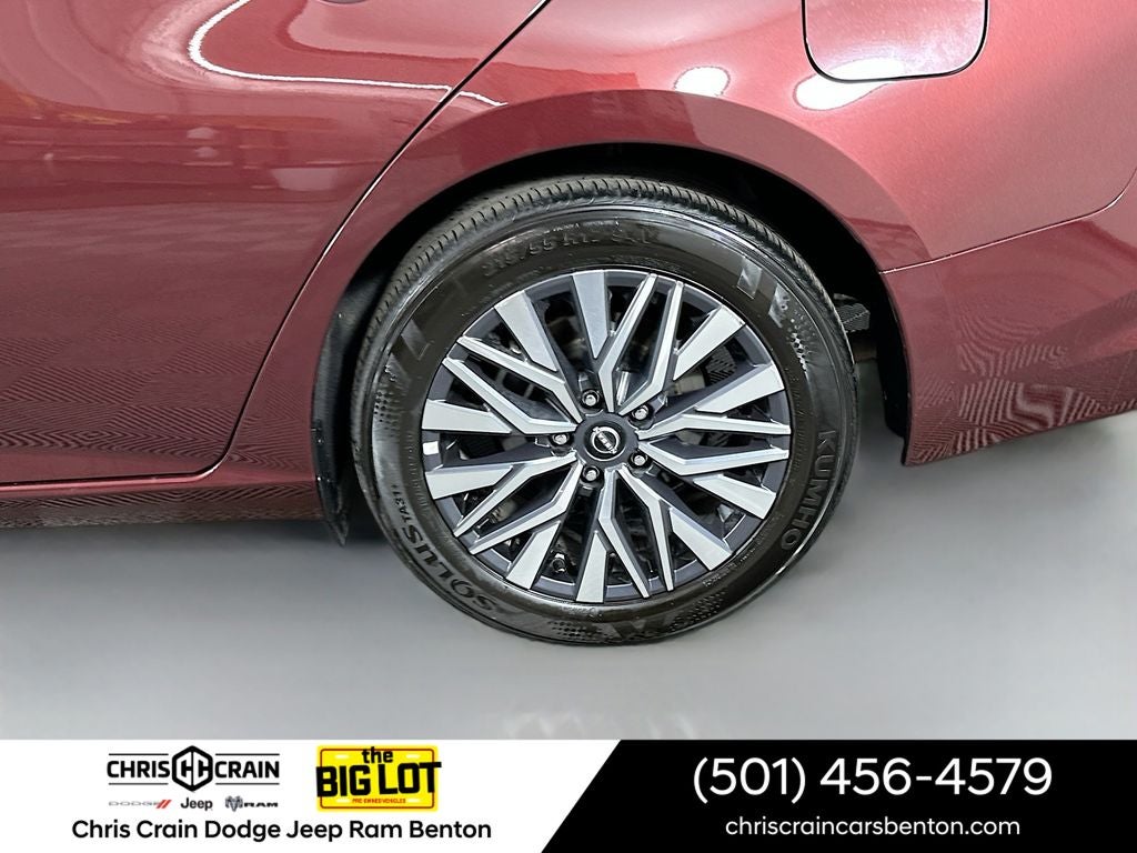 2025 Nissan Altima SV FWD