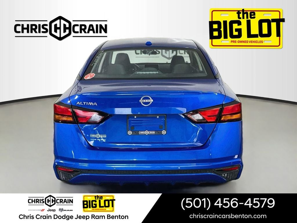 2025 Nissan Altima SV FWD