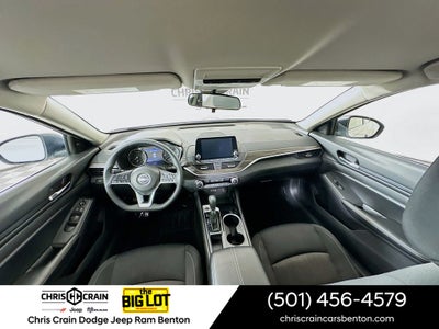 2024 Nissan Altima SV FWD