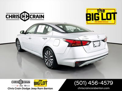 2024 Nissan Altima SV FWD