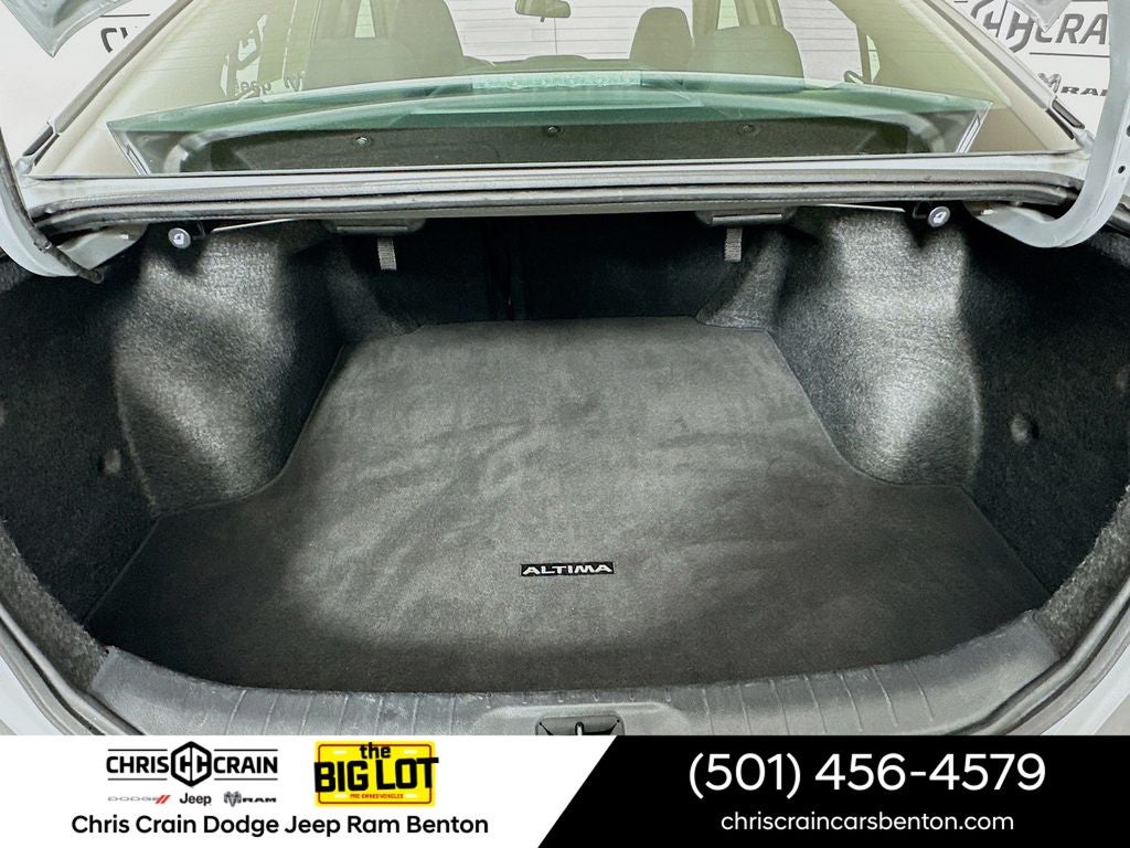 2024 Nissan Altima SV FWD