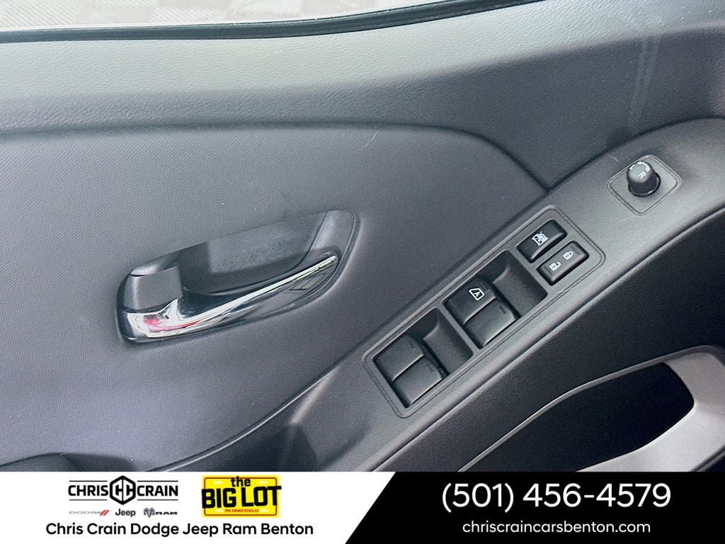 2024 Nissan Frontier Crew Cab SV 4x2