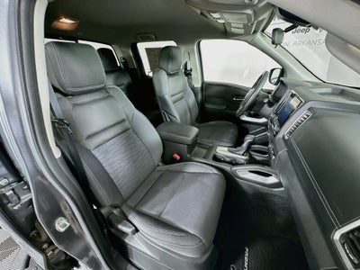 2023 Nissan Frontier Crew Cab SV 4x4