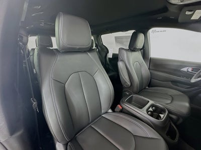 2025 Chrysler Pacifica PACIFICA SELECT