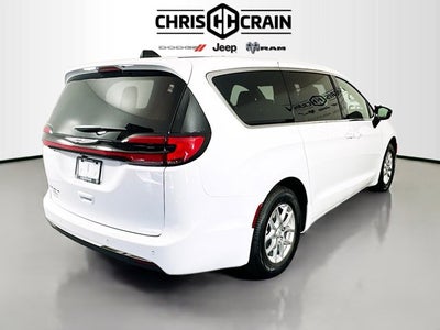 2026 Chrysler Pacifica PACIFICA SELECT