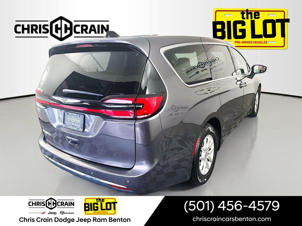 2023 Chrysler Pacifica Touring L