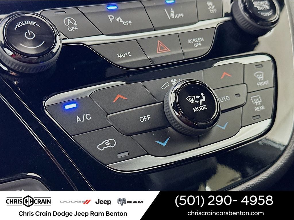 2026 Chrysler Voyager VOYAGER LX