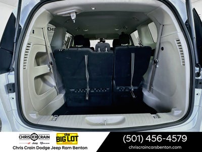 2024 Chrysler Voyager LX