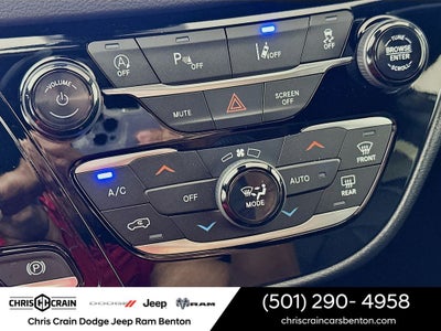 2026 Chrysler Voyager VOYAGER LX