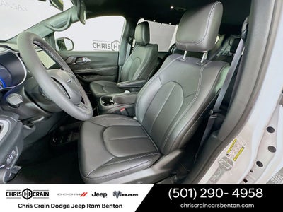 2026 Chrysler Voyager VOYAGER LX