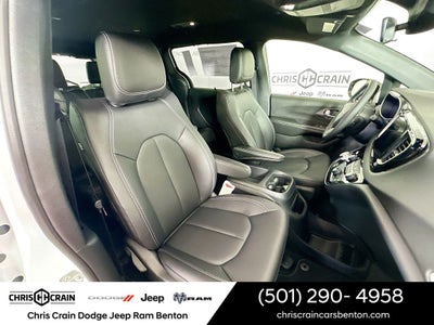 2026 Chrysler Voyager VOYAGER LX