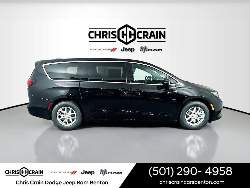 2026 Chrysler Voyager VOYAGER LX