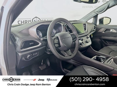2027 Chrysler Pacifica PACIFICA LIMITED