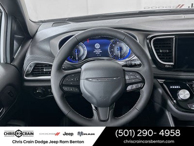 2027 Chrysler Pacifica PACIFICA LIMITED