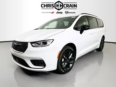 2026 Chrysler Pacifica PACIFICA LIMITED AWD