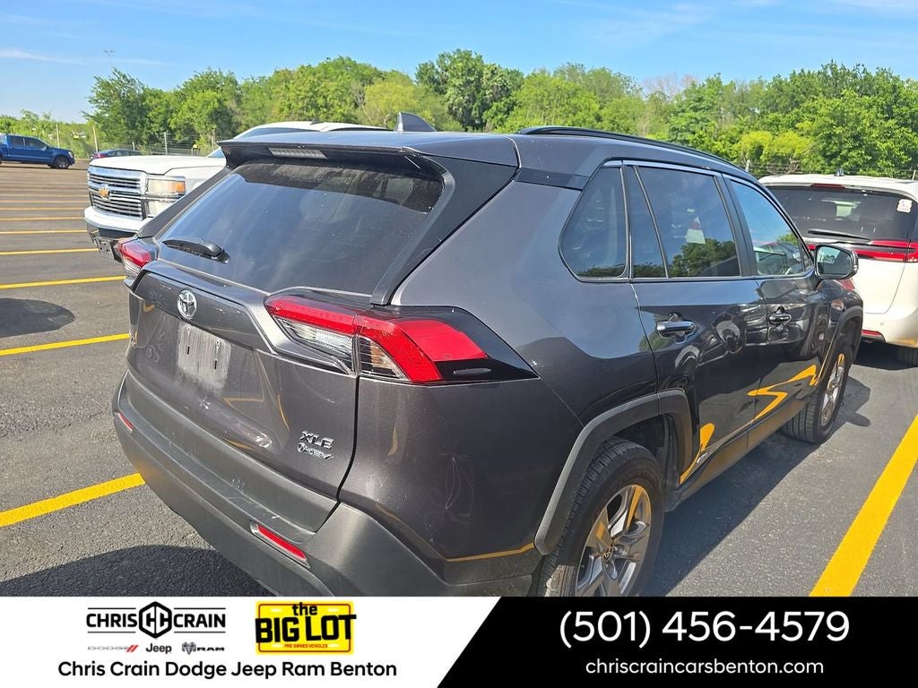 2025 Toyota RAV4 Hybrid XLE