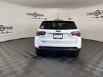 2027 Jeep Compass COMPASS LATITUDE ALTITUDE 4X4