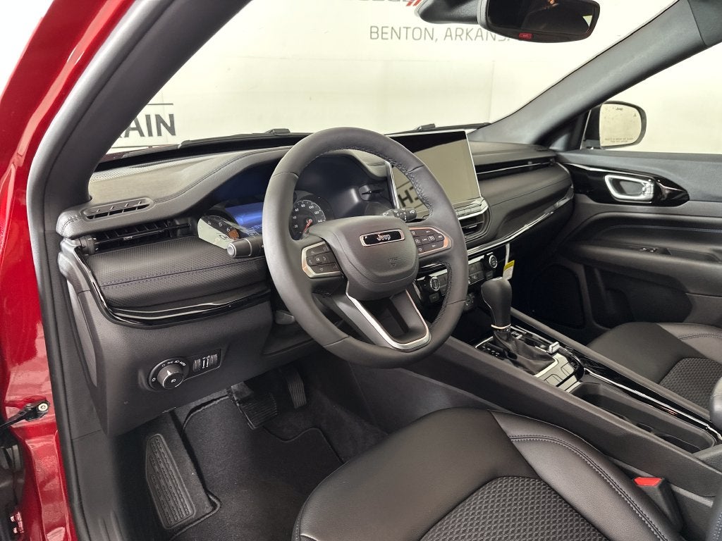 2027 Jeep Compass COMPASS LATITUDE ALTITUDE 4X4