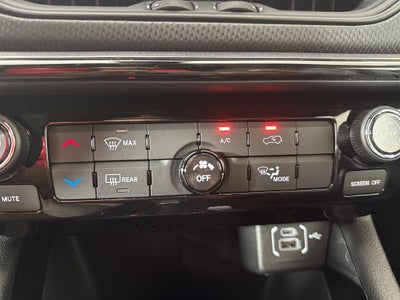 2027 Jeep Compass COMPASS LATITUDE ALTITUDE 4X4