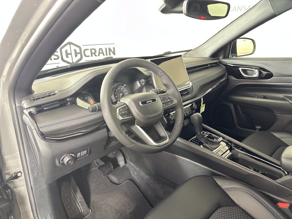 2027 Jeep Compass COMPASS LATITUDE ALTITUDE 4X4