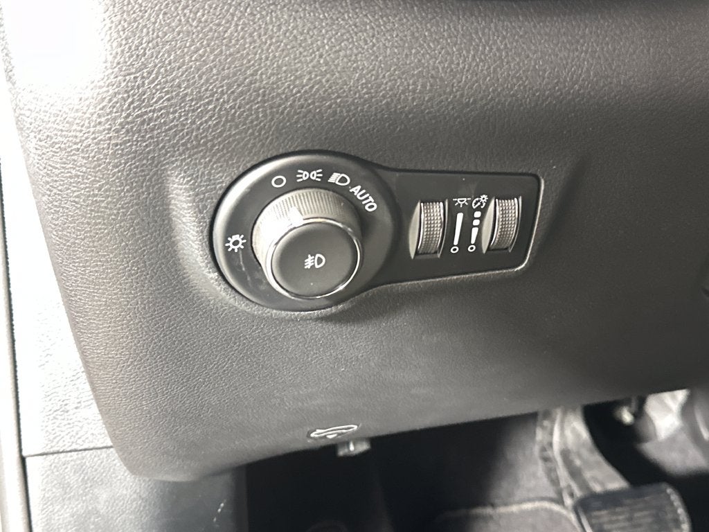 2027 Jeep Compass COMPASS LATITUDE ALTITUDE 4X4