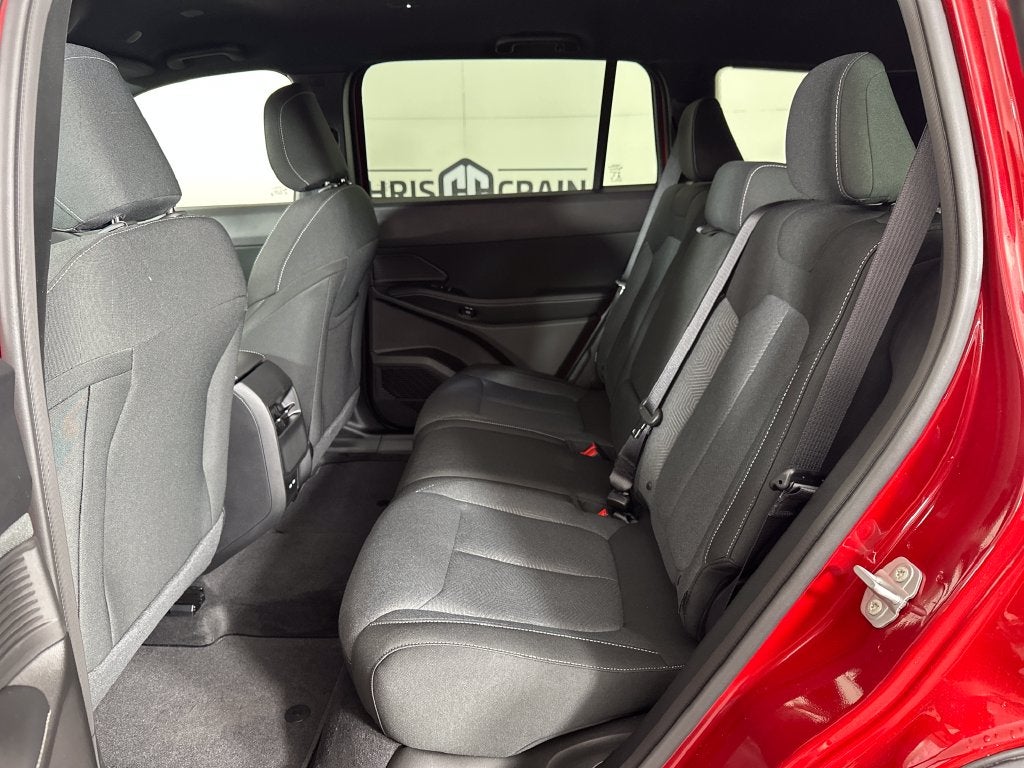 2027 Jeep Cherokee CHEROKEE LAREDO 4X4