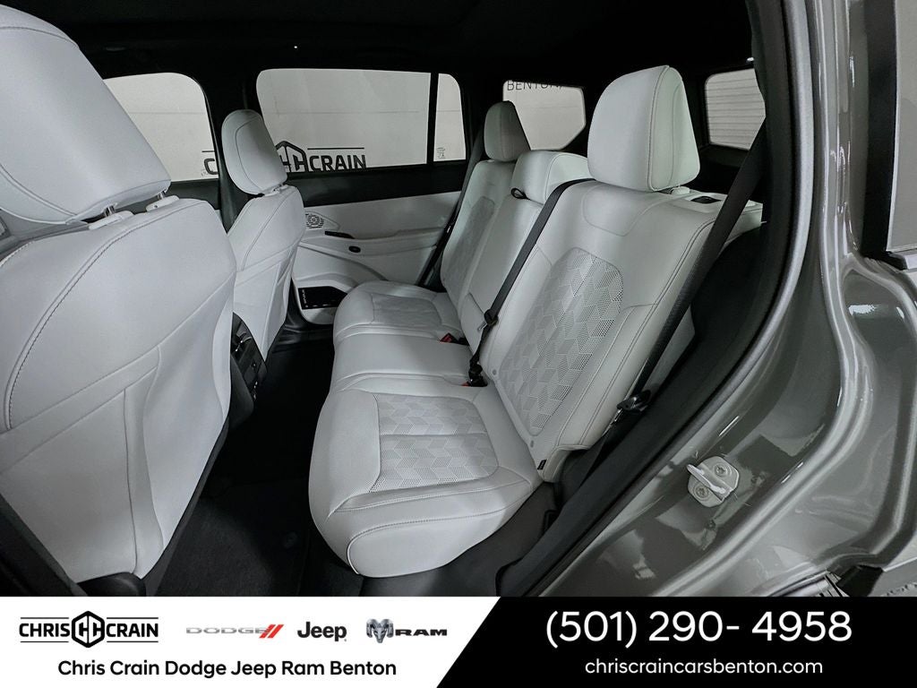 2026 Jeep Cherokee CHEROKEE OVERLAND 4X4