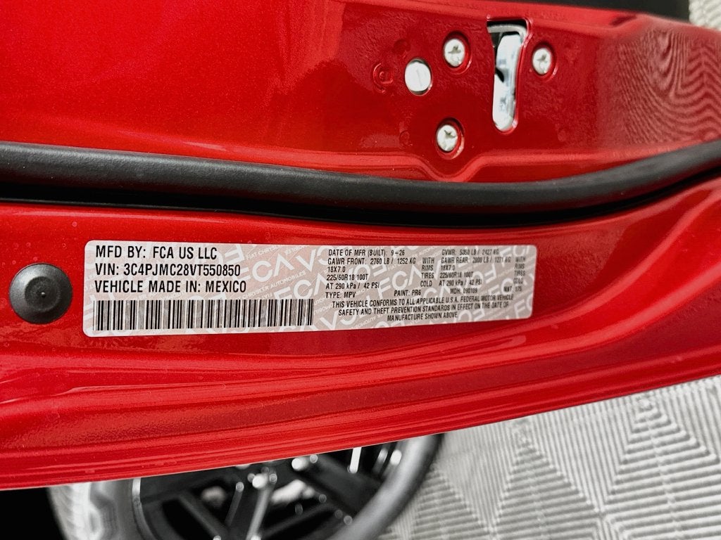 2027 Jeep Cherokee CHEROKEE LIMITED ALTITUDE 4X4