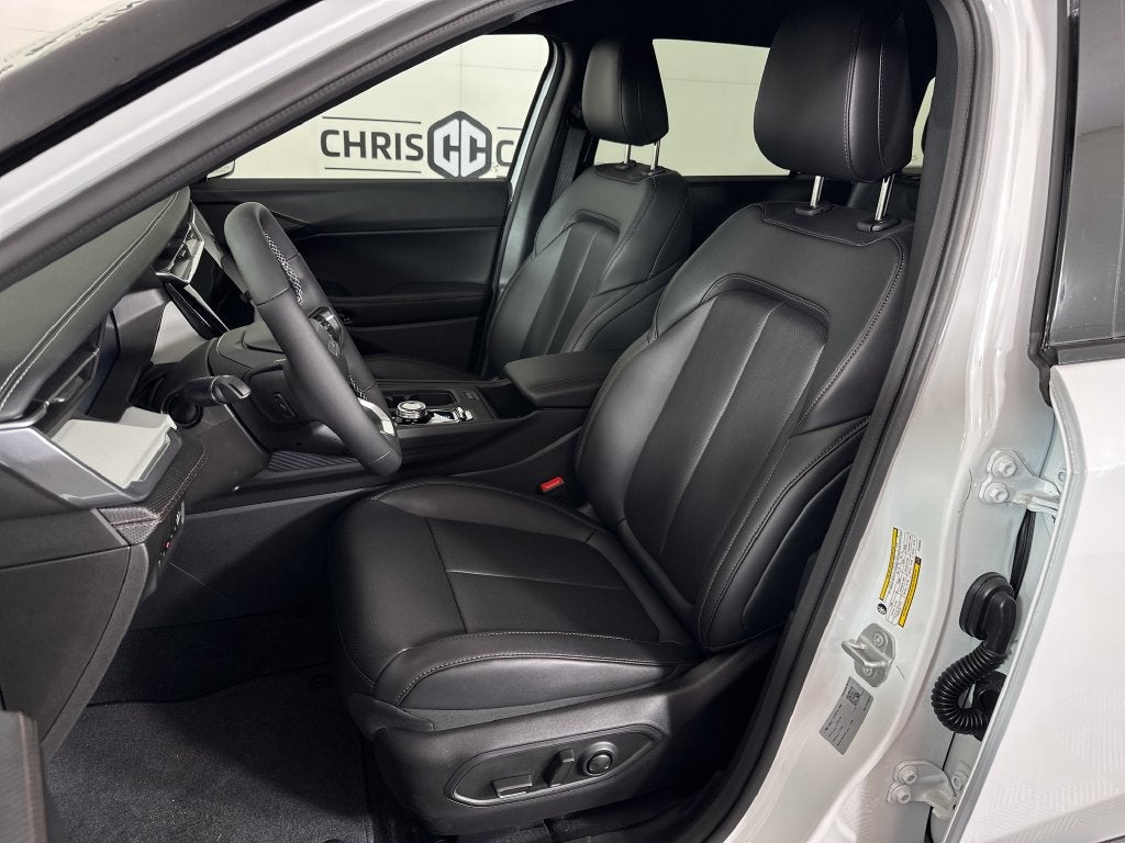 2027 Jeep Cherokee CHEROKEE LIMITED ALTITUDE 4X4