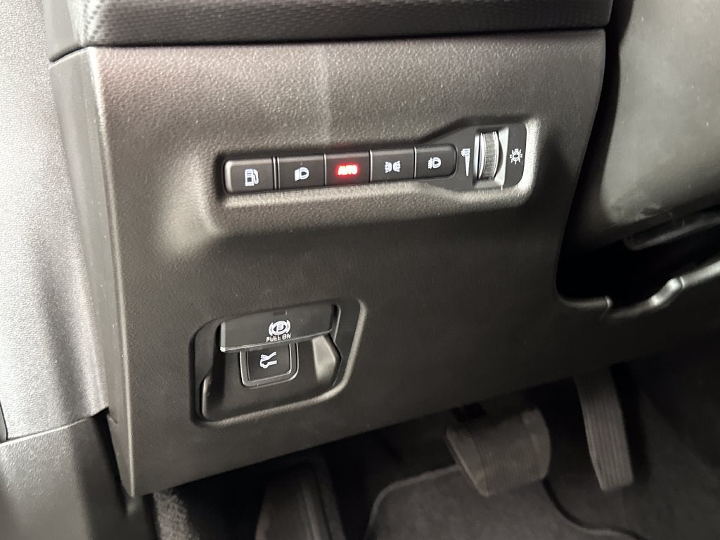 2027 Jeep Cherokee CHEROKEE LIMITED ALTITUDE 4X4