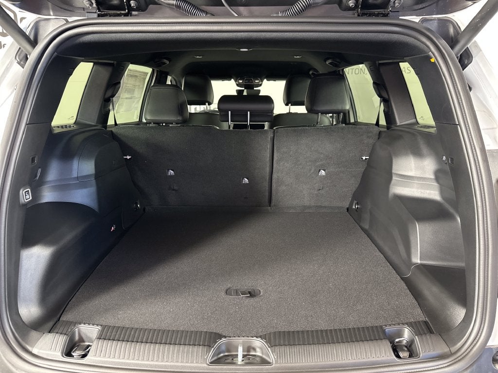 2027 Jeep Cherokee CHEROKEE LIMITED ALTITUDE 4X4