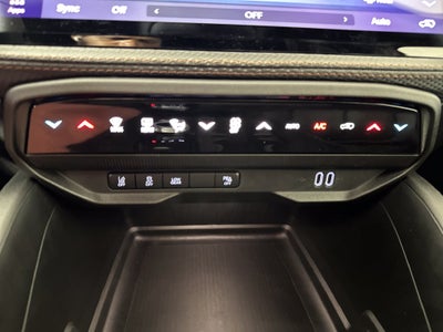 2027 Jeep Cherokee CHEROKEE LIMITED ALTITUDE 4X4