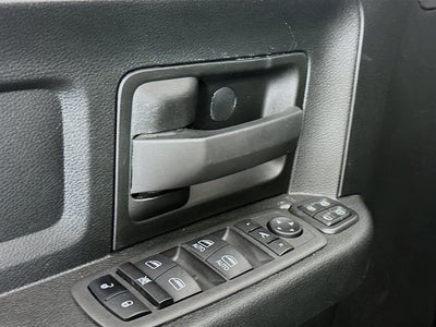 2024 RAM 3500 Tradesman Crew Cab 4x4 6'4' Box