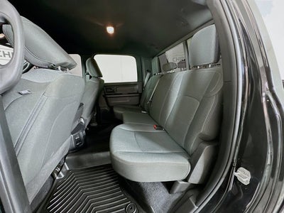 2024 RAM 3500 Tradesman Crew Cab 4x4 6'4' Box