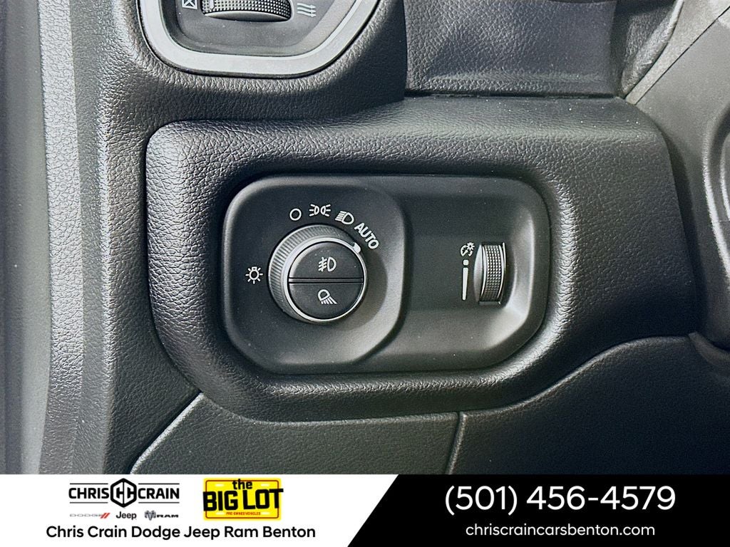2024 RAM 3500 Big Horn Crew Cab 4x4 8' Box
