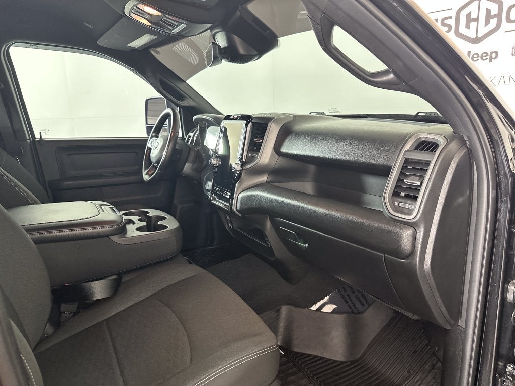 2025 RAM 2500 Tradesman Crew Cab 4x4 6'4' Box
