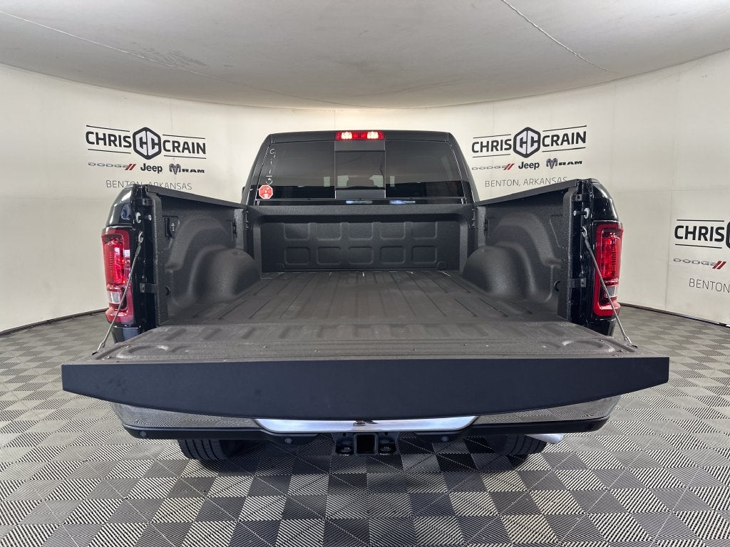 2025 RAM 2500 Tradesman Crew Cab 4x4 6'4' Box