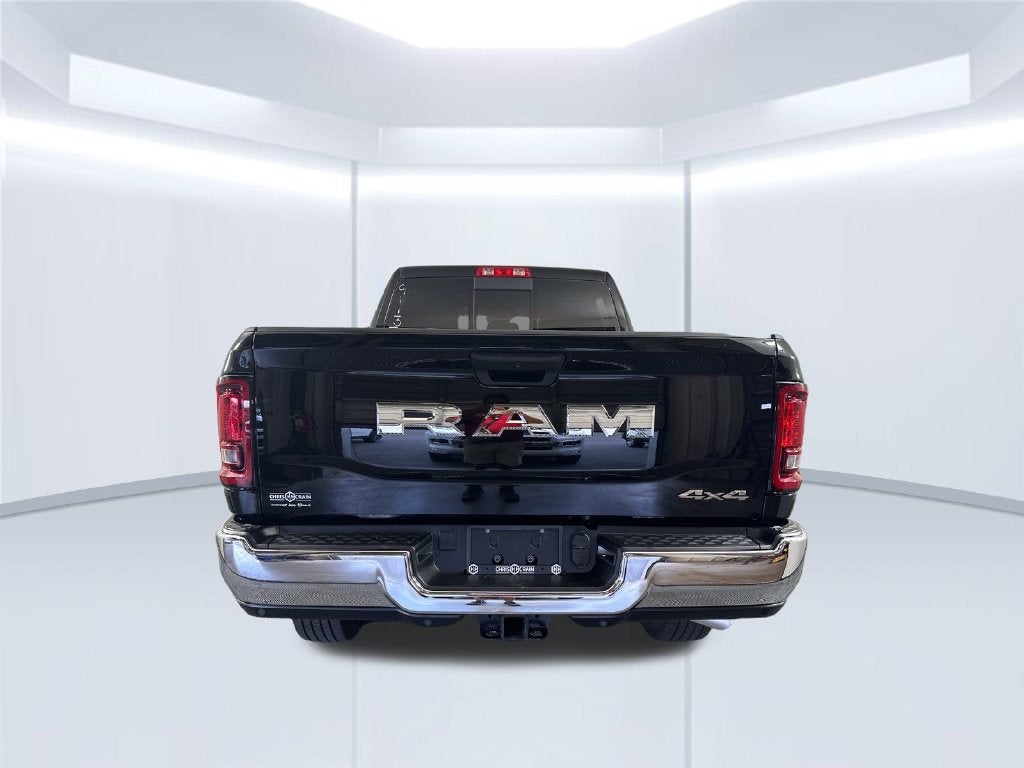 2025 RAM 2500 Tradesman Crew Cab 4x4 6'4' Box