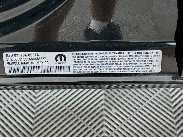 2025 RAM Ram 2500 RAM 2500 LIMITED CREW CAB 4X4 6'4' BOX