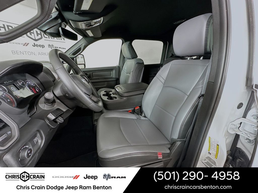 2026 RAM Ram 3500 RAM 3500 TRADESMAN CREW CAB 4X4 8' BOX