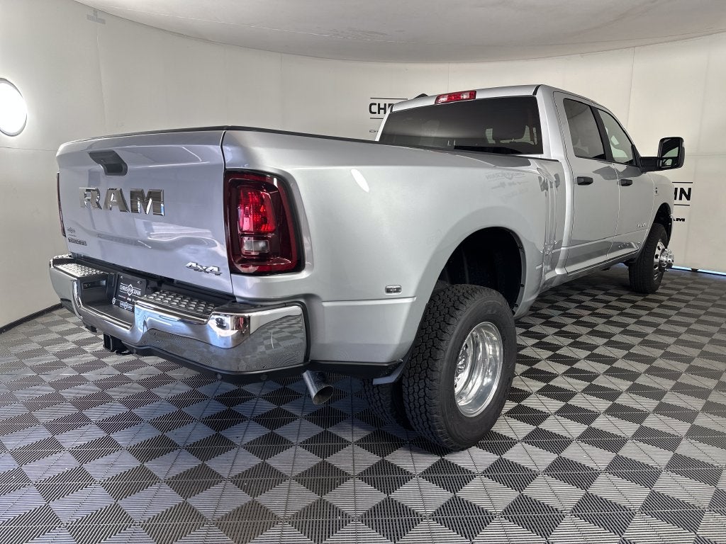 2027 RAM Ram 3500 RAM 3500 BIG HORN CREW CAB 4X4 8' BOX