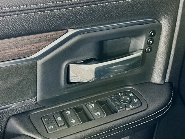 2026 RAM Ram 3500 RAM 3500 LARAMIE CREW CAB 4X4 8' BOX