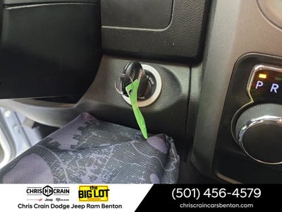 2022 RAM 1500 Classic Tradesman Regular Cab 4x2 8' Box