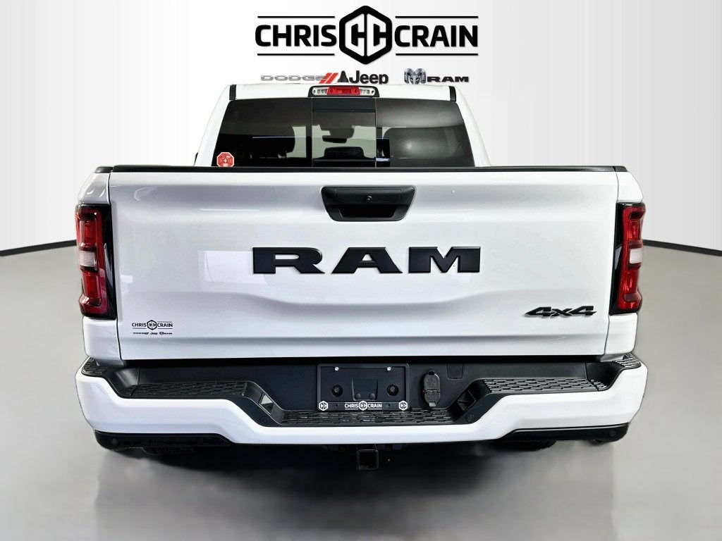 2027 RAM Ram 1500 RAM 1500 EXPRESS CREW CAB 4X4 5'7' BOX