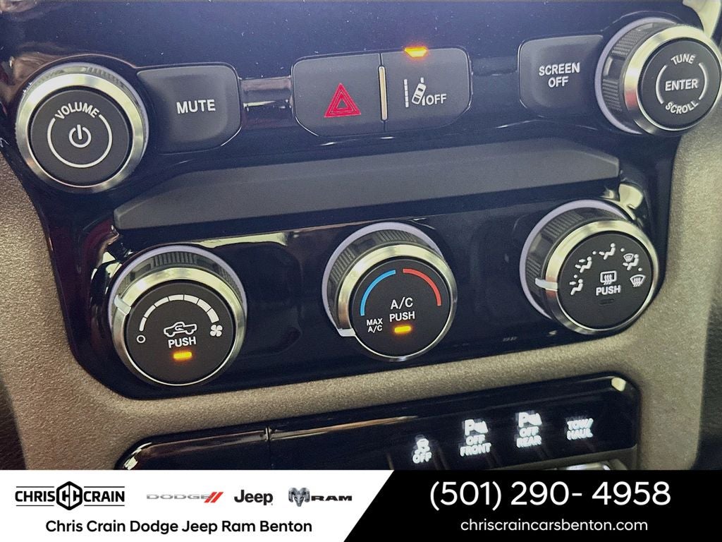 2026 RAM 1500 RAM 1500 EXPRESS CREW CAB 4X4 5'7' BOX