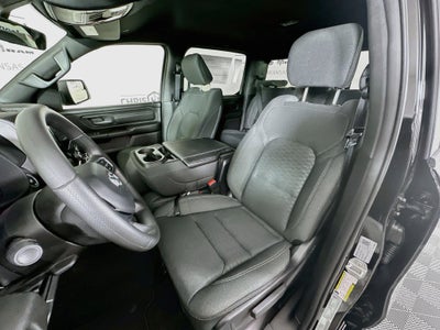 2027 RAM Ram 1500 RAM 1500 EXPRESS CREW CAB 4X4 5'7' BOX