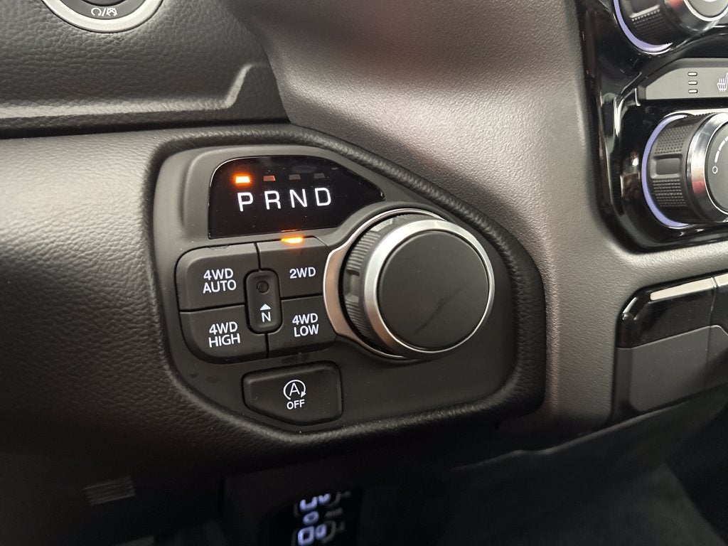 2027 RAM Ram 1500 RAM 1500 BIG HORN CREW CAB 4X4 5'7' BOX