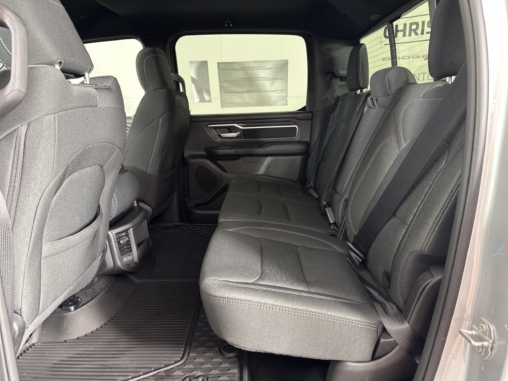 2027 RAM Ram 1500 RAM 1500 BIG HORN CREW CAB 4X4 5'7' BOX