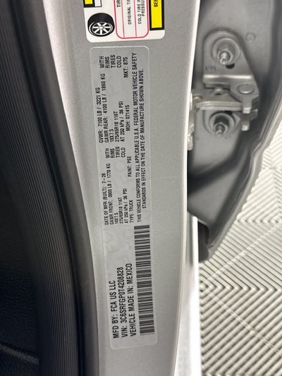 2026 RAM Ram 1500 RAM 1500 TRADESMAN CREW CAB 4X4 5'7' BOX
