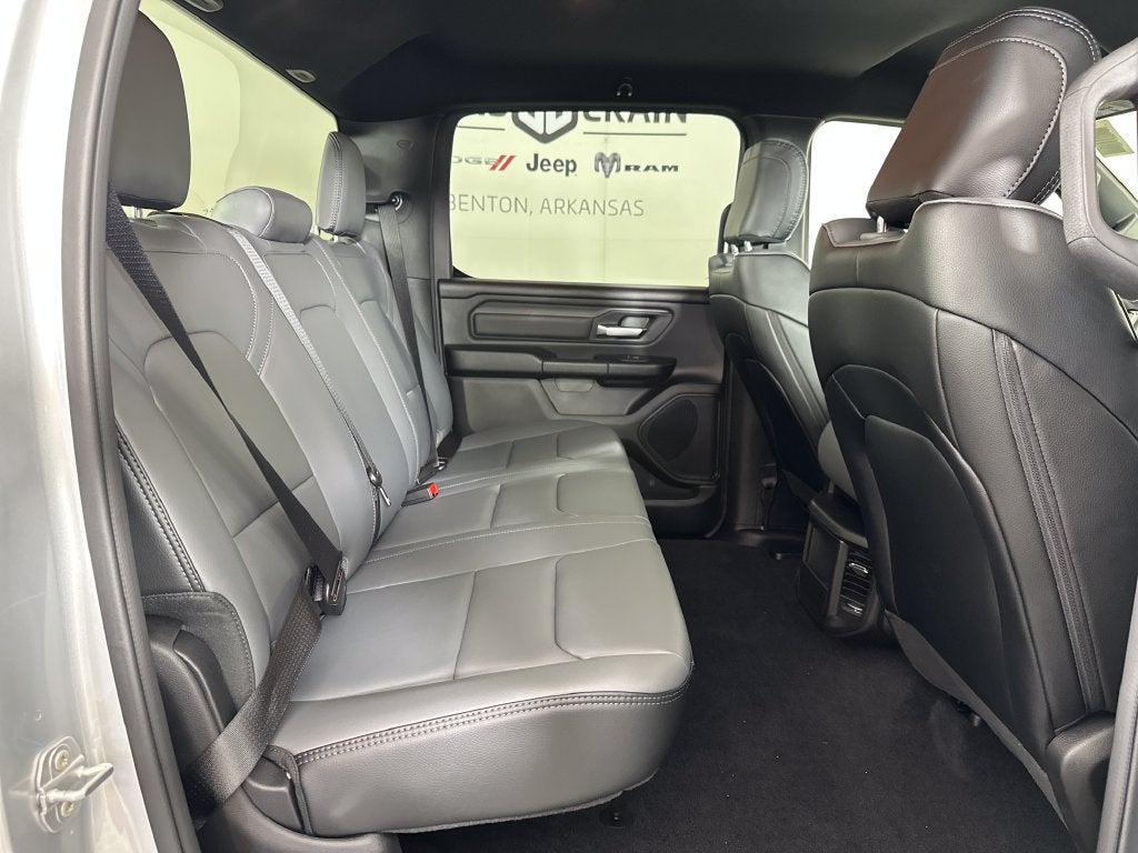 2026 RAM Ram 1500 RAM 1500 TRADESMAN CREW CAB 4X4 5'7' BOX